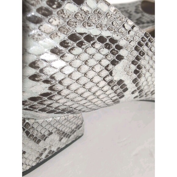 Franco Sarto Snakeskin Women's Heels size 9.5 With 2 Inch Block Heels - Picture 10 of 10